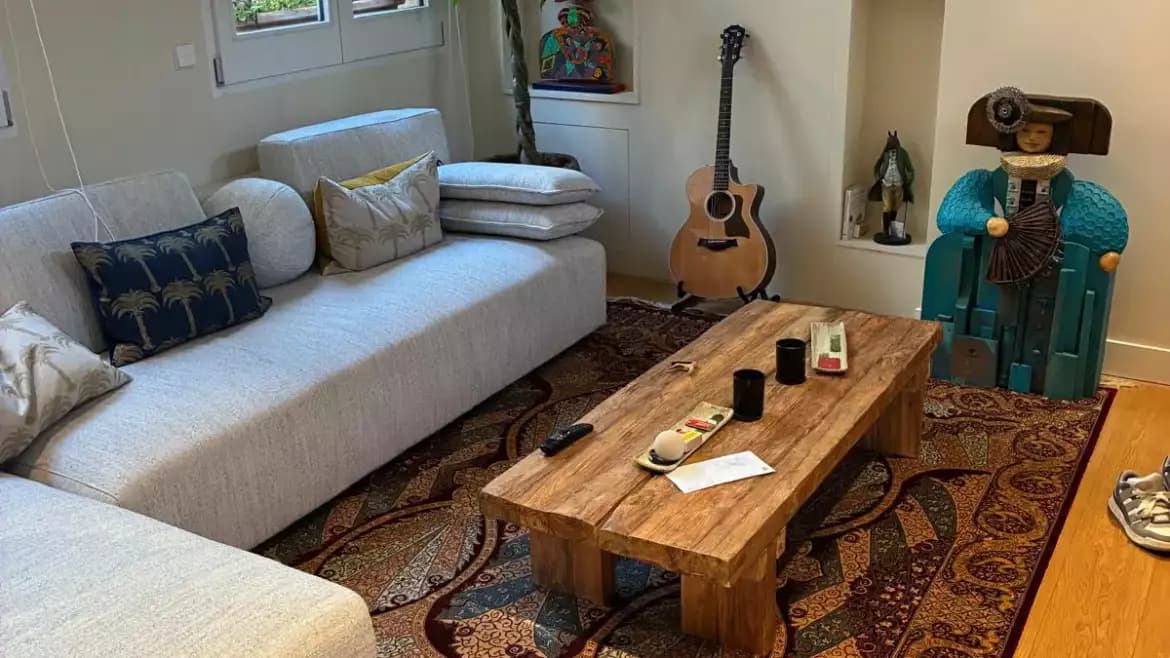Living room seating area, Madrid Salamanca residence